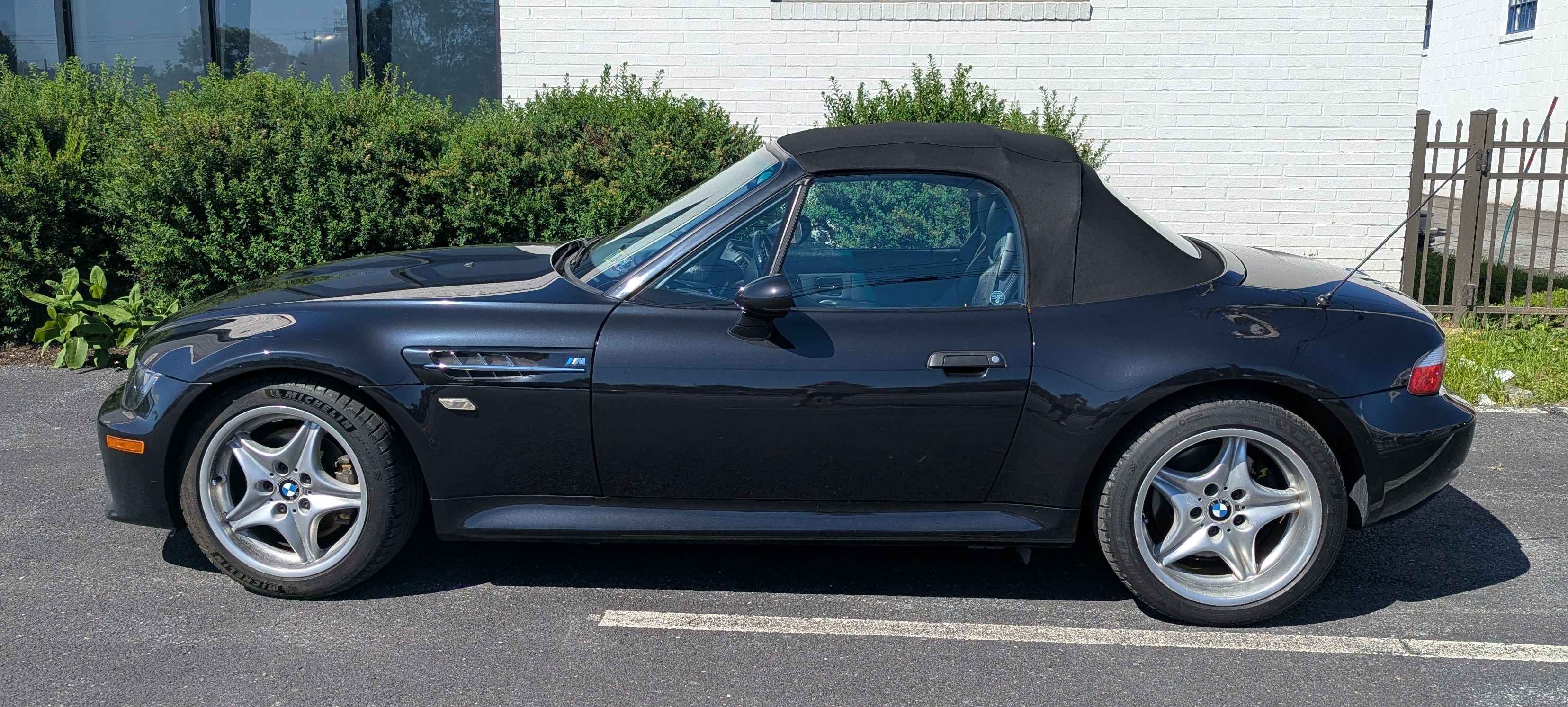 Used 2000 BMW M Roadster RWD image 9