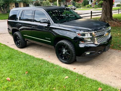 Used 2016 Chevrolet Tahoe LT w/ LT Signature Package AWD/4WD image 1