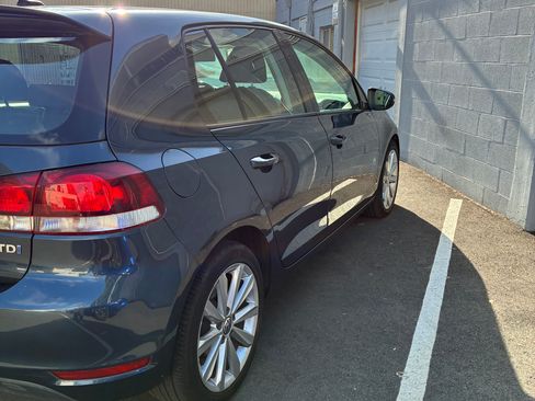 Used 2014 Volkswagen Golf TDI image 18