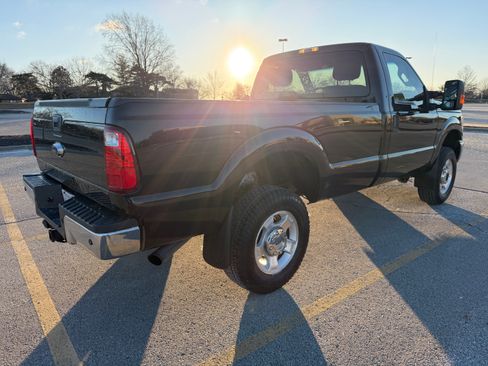 Used 2016 Ford F350 XLT image 5