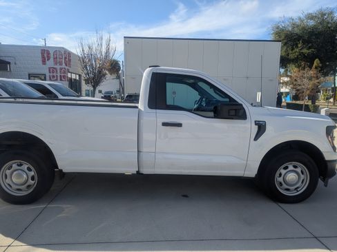 Used 2024 Ford F150 XL image 1