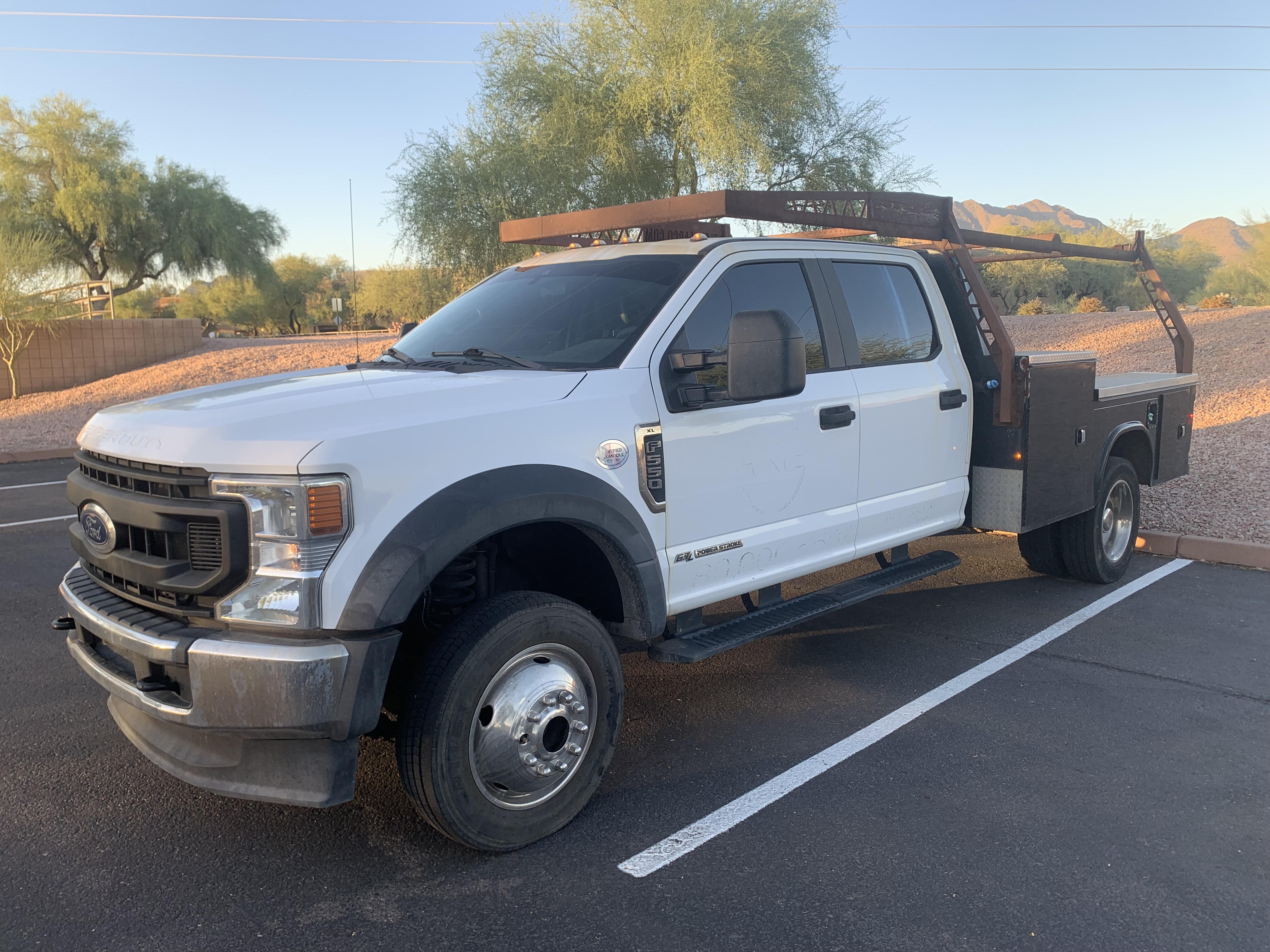 Used 2021 Ford F550 4x4 Crew Cab Super Duty image 8
