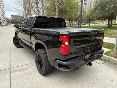 Used 2021 Chevrolet Silverado 1500 LT Trail Boss w/ Convenience Package II image 11