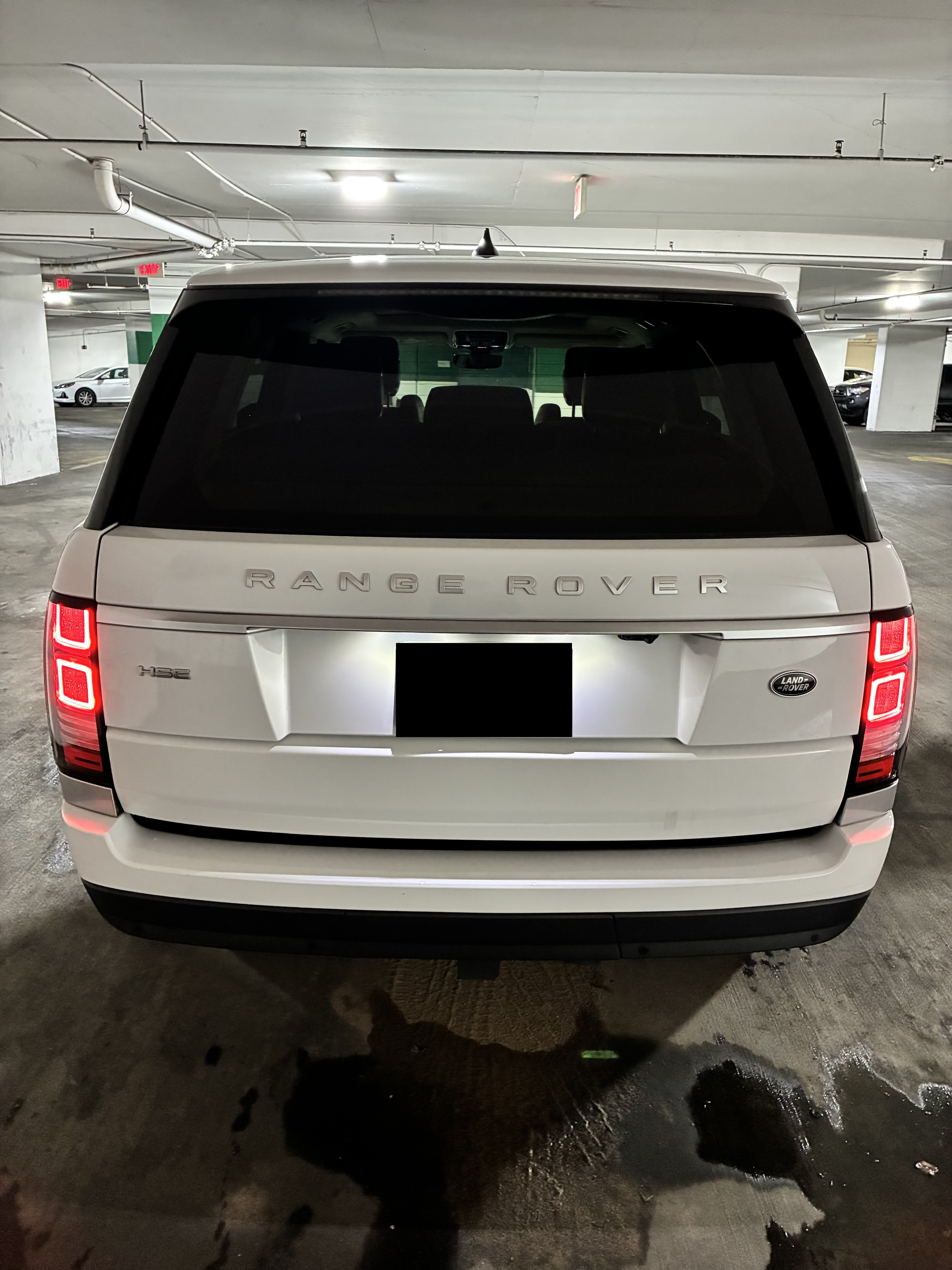 Used 2017 Land Rover Range Rover HSE AWD/4WD image 23