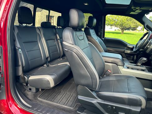 Used 2017 Ford F150 Raptor w/ Equipment Group 802A Luxury image 9