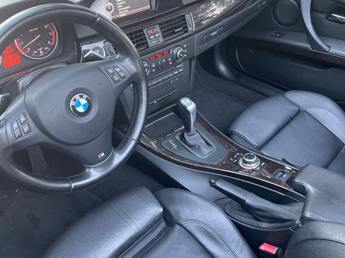 Used 2012 BMW 328i Convertible RWD image 9