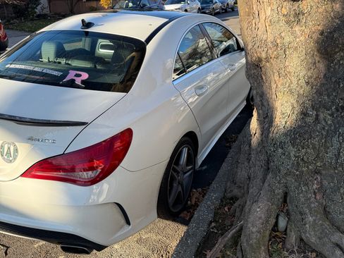 Used 2014 Mercedes-Benz CLA 250 4MATIC image 11