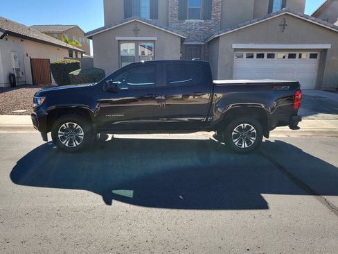 Used 2021 Chevrolet Colorado Z71 w/ Safety Package image 4