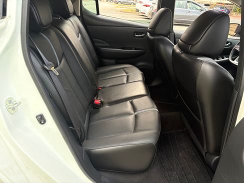 Used 2018 Nissan Leaf SL w/ SL Technology Package image 17