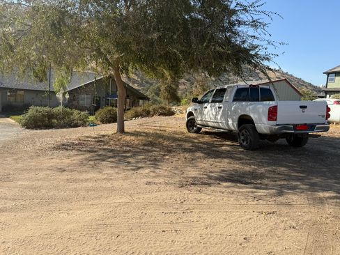 Used 2007 Dodge Ram 2500 Truck 4x4 Mega Cab image 4