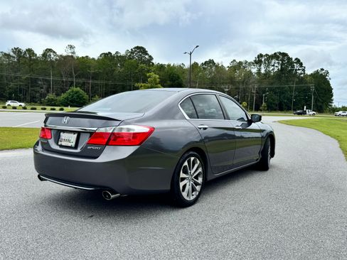 Used 2015 Honda Accord Sport image 6