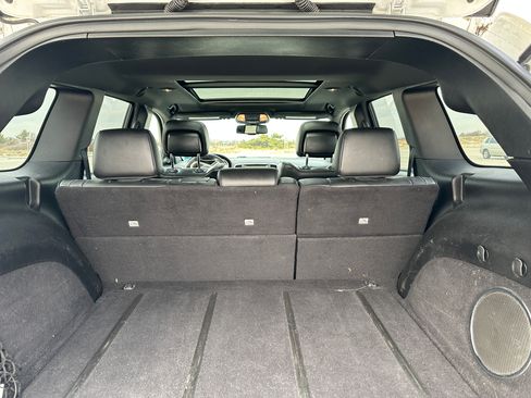 Used 2016 Jeep Grand Cherokee Overland image 12