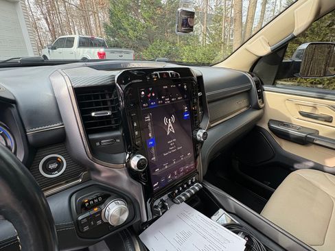 Used 2019 RAM 1500 Limited w/ Advanced Safety Group image 14