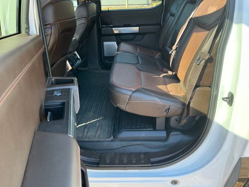 Used 2024 Ford F350 King Ranch w/ FX4 Off-Road Package image 20