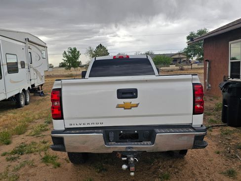 Used 2015 Chevrolet Silverado 2500 W/T image 5