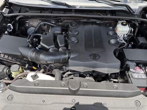 Used 2021 Toyota 4Runner Nightshade AWD/4WD image 10