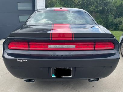 Used 2013 Dodge Challenger SXT