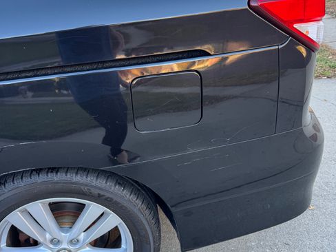 Used 2011 Nissan Quest LE image 6