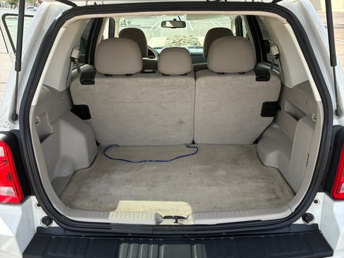 Used 2012 Ford Escape XLT FWD image 13