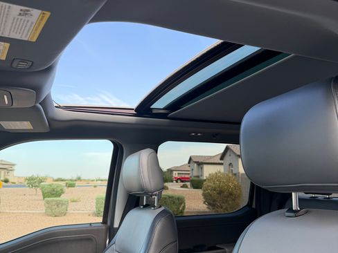 Used 2022 Ford F150 Lariat w/ Equipment Group 502A High image 20