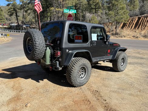 Used 1999 Jeep Wrangler Sahara image 13