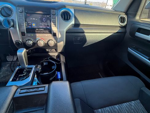 Used 2019 Toyota Tundra SR5 image 11