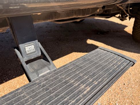 Used 2017 Ford F350 Lariat w/ Tow Technology Bundle image 8