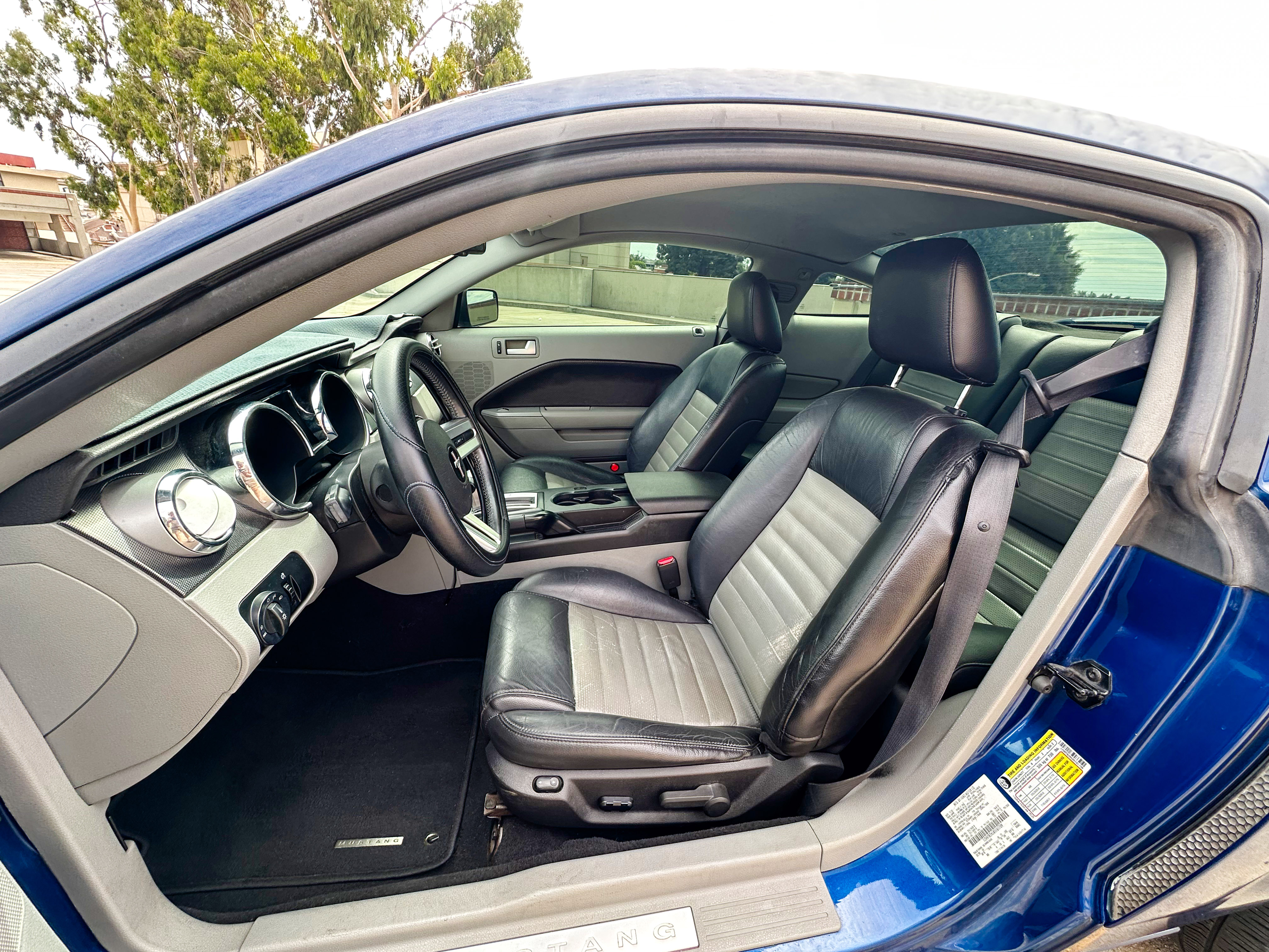 Used 2008 Ford Mustang GT Premium RWD image 8