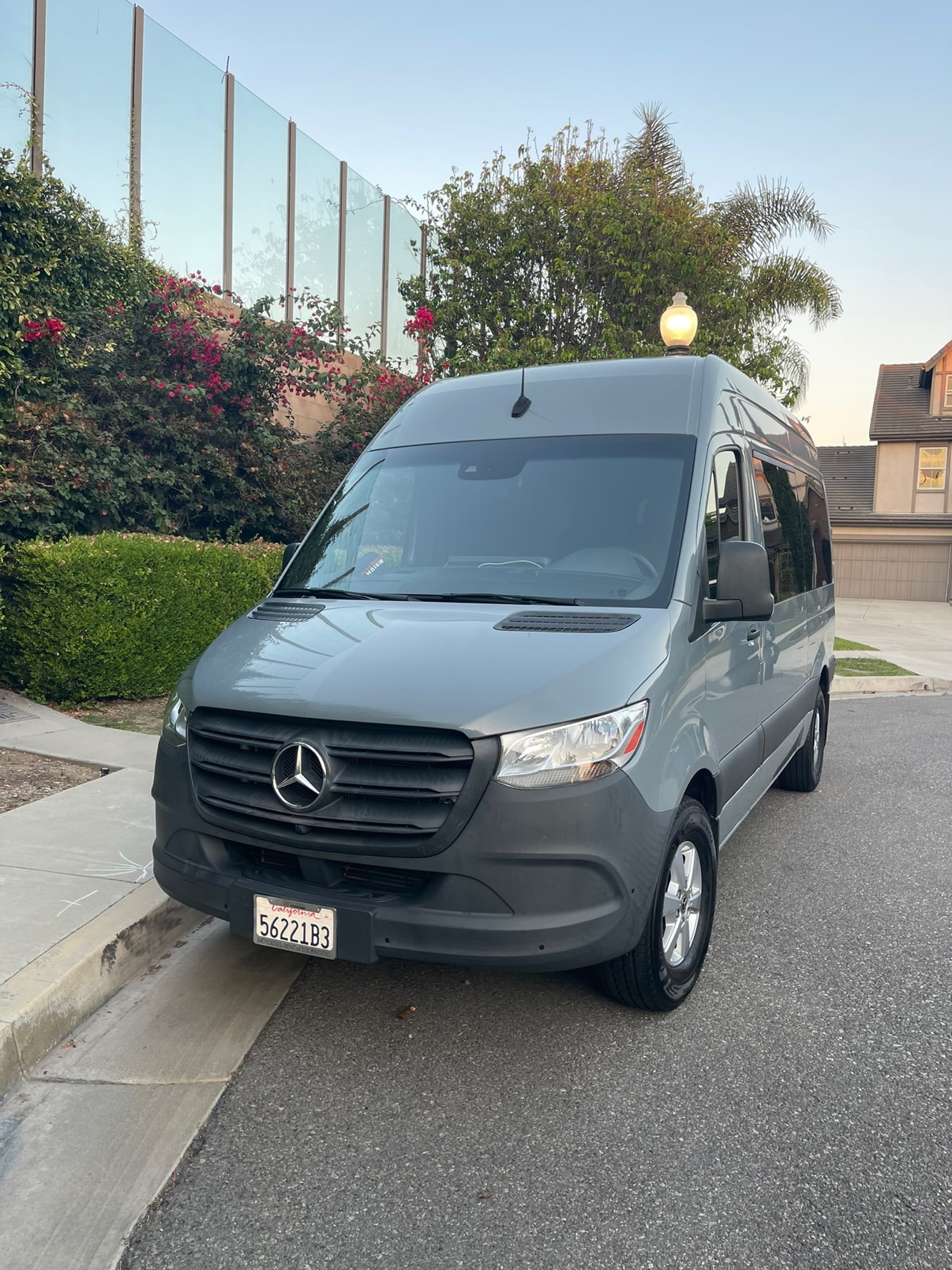 Used 2020 Mercedes-Benz Sprinter 2500 image 1