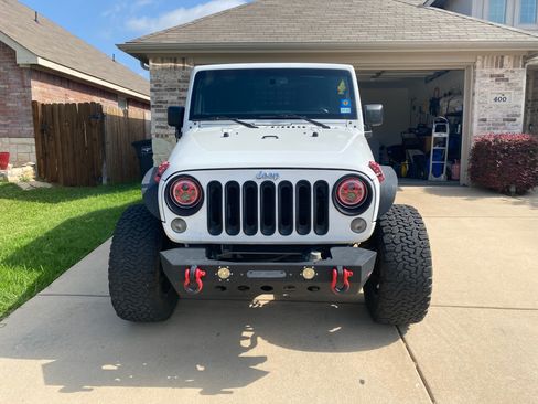 Used 2015 Jeep Wrangler Unlimited Sport w/ Quick Order Package 24S image 2