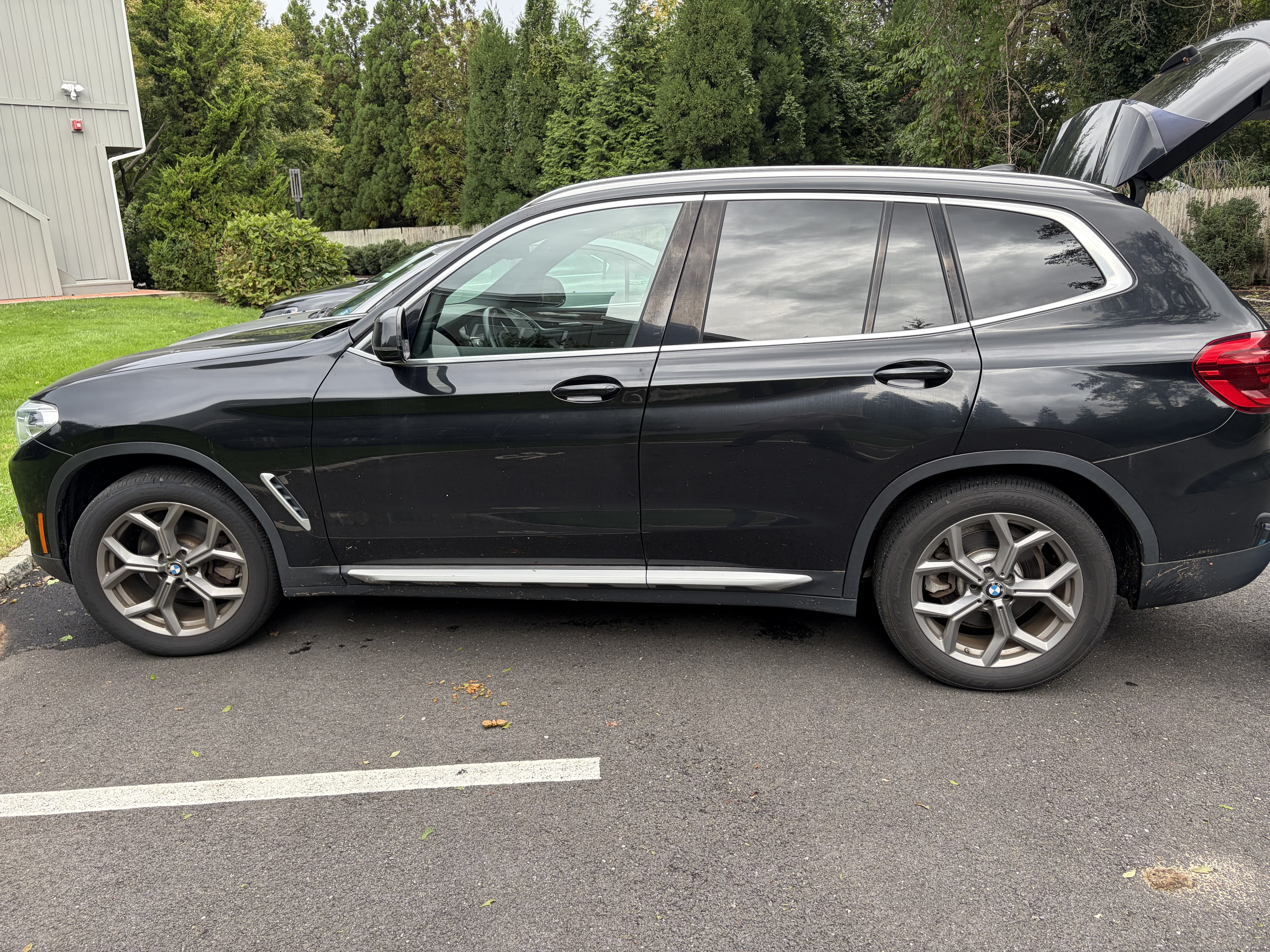 Used 2020 BMW X3 xDrive30i w/ Convenience Package AWD/4WD image 2