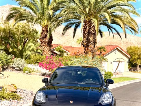 Used 2017 Porsche Macan S AWD/4WD image 5