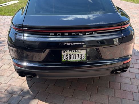 Used 2024 Porsche Panamera 4 image 13