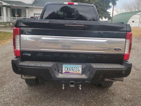 Used 2017 Ford F350 Platinum w/ Platinum Ultimate Package image 5