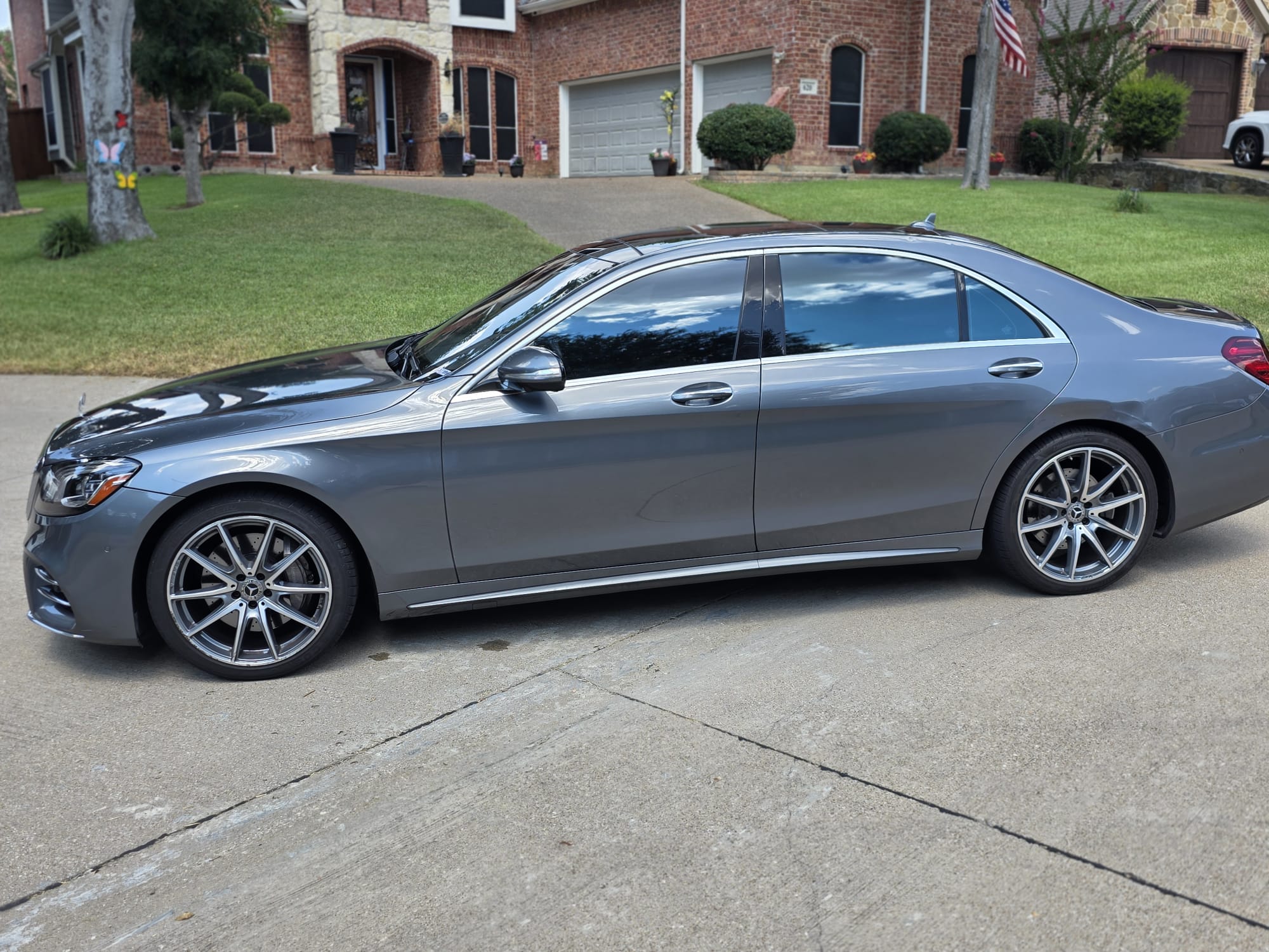 Used 2018 Mercedes-Benz S 560 Sedan image 10