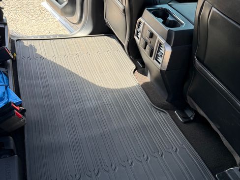 Used 2020 Ford F150 Platinum w/ Equipment Group 701A Luxury image 15