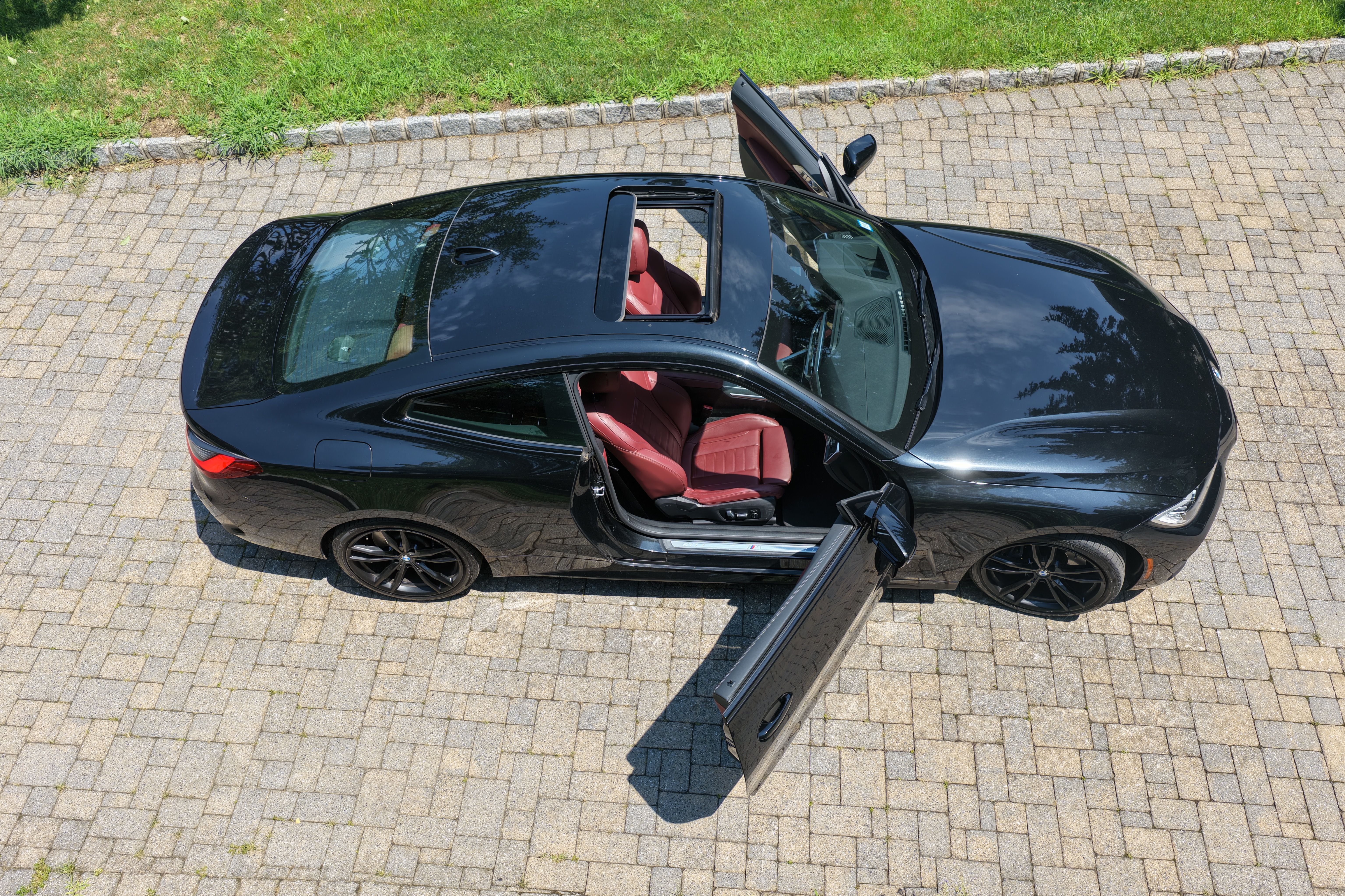Used 2021 BMW 430i xDrive Coupe w/ M Sport Package AWD/4WD image 1