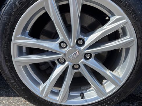 Used 2022 Cadillac CT4 Luxury w/ Sun And Sound Package image 11