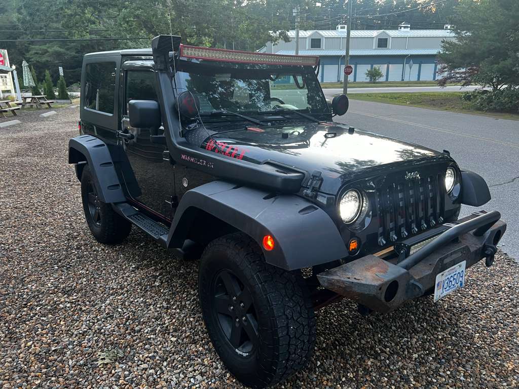 Used 2010 Jeep Wrangler Sport AWD/4WD image 4