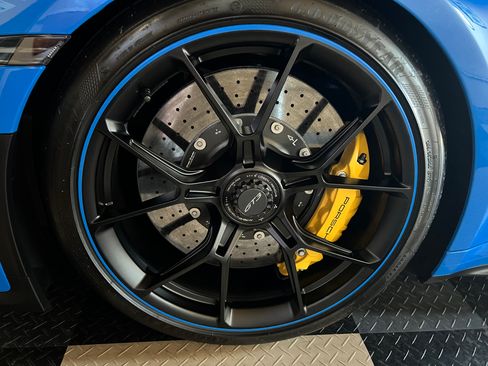 Used 2022 Porsche 911 GT3 RWD image 25