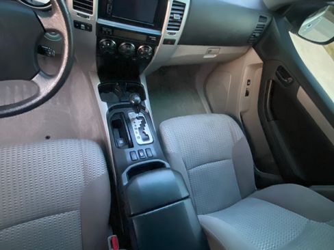 Used 2007 Toyota 4Runner Sport image 14