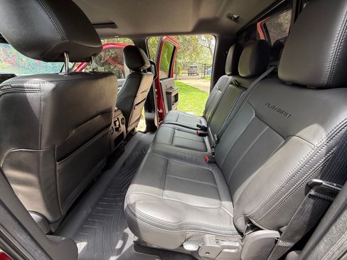Used 2013 Ford F250 Platinum w/ FX4 Off Road Pkg AWD/4WD image 24
