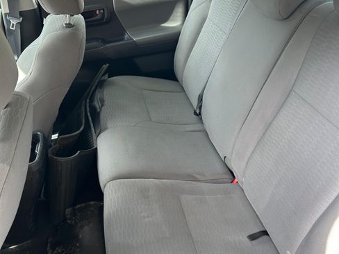 Used 2017 Toyota Tacoma SR image 2