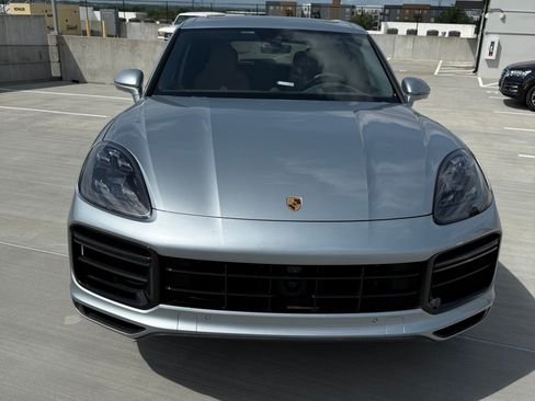 Used 2020 Porsche Cayenne Turbo AWD/4WD image 1