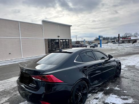 Used 2017 Lexus IS 300 AWD w/ Premium Package image 1