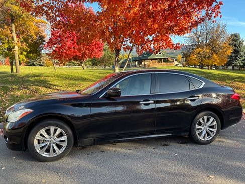 Used 2011 INFINITI M37 x image 6