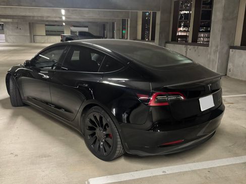 Used 2022 Tesla Model 3 Performance image 7