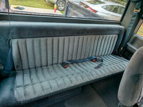 Used 1994 Chevrolet Silverado 1500 2WD Extended Cab image 18