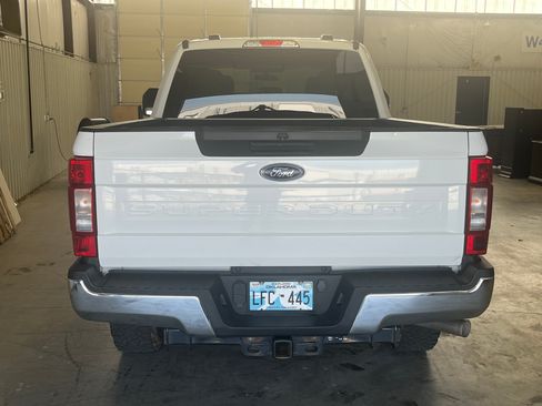 Used 2020 Ford F250 XLT AWD/4WD image 5