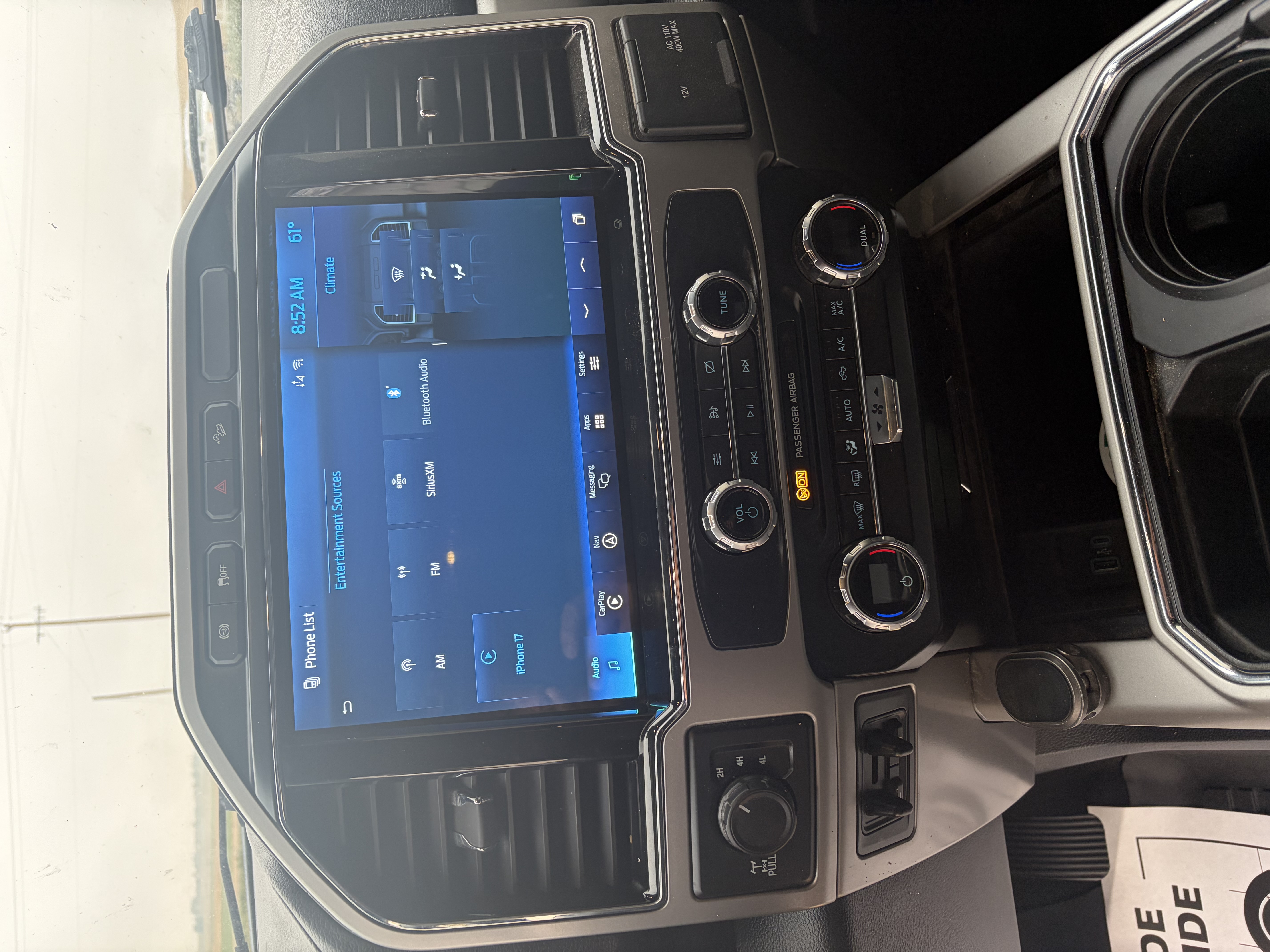 Used 2022 Ford F250 Lariat w/ Black Appearance Package AWD/4WD image 11